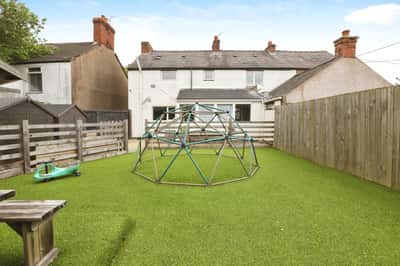 Park Road, Wrexham - Image 14