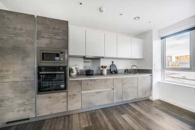 2 bedroom apartment at Ark Soane - Image 15