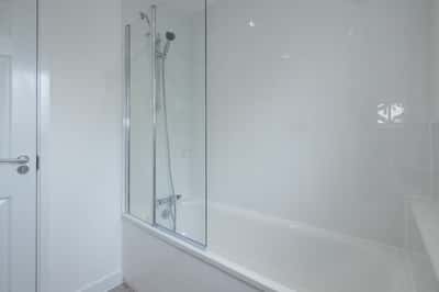 3 bedroom house at The Gateway - Image 1