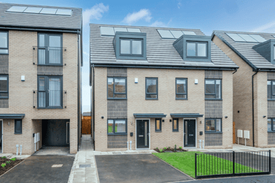 2 bedroom apartment at The Gateway - Image 4