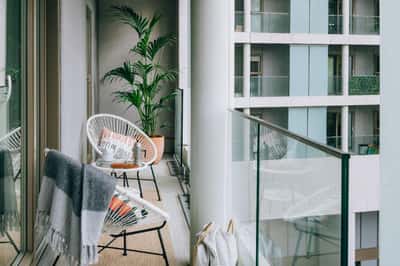 Studio apartment at Aston Place - Image 13