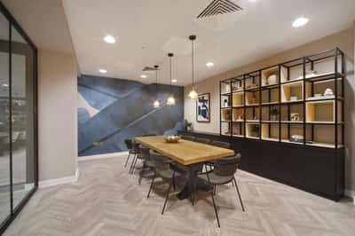 2 bedroom apartment at Landrow Place - Image 14