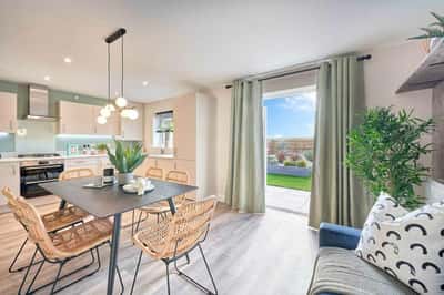 4 bedroom house at Bishops Park II - Image 9