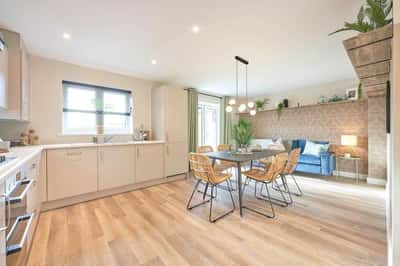 4 bedroom house at Bishops Park II - Image 16