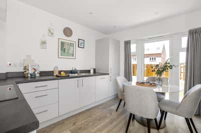 3 bedroom house at Spinning Fields - Image 15