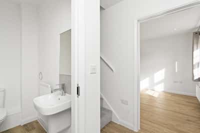 3 bedroom house at Spinning Fields - Image 15