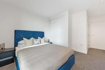 2 bedroom apartment at Wembley Central - Image 7