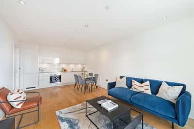 2 bedroom apartment at Wembley Central - Image 15