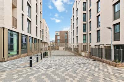 Studio apartment at The Blockhouse - Image 4