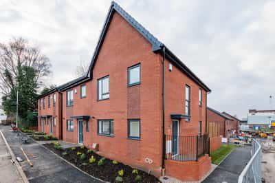 3 bedroom house at Irwell View - Image 9