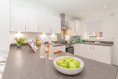 3 bedroom house at Galileo - Image 2