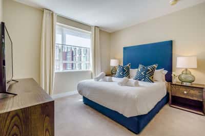 2 bedroom apartment at Circus Apartments - Image 17