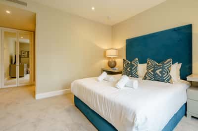 2 bedroom apartment at Circus Apartments - Image 1