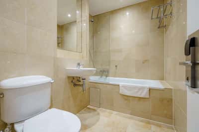 2 bedroom apartment at Circus Apartments - Image 24