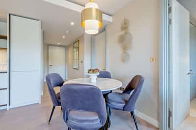 2 bedroom apartment at Garrett Mansions - Image 7