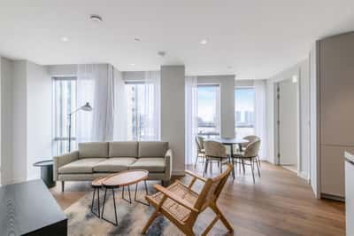 1 bedroom apartment at Upper Riverside - Image 1