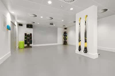 Studio apartment at Upper Riverside - Image 9