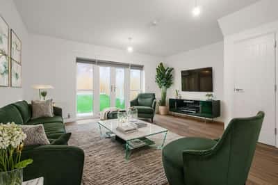 3 bedroom house at Beaumont Manor - Image 1