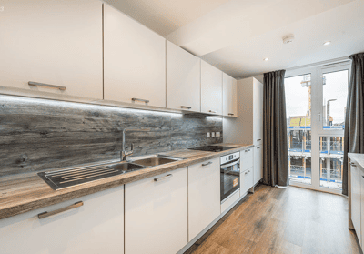 2 bedroom duplex at Howard Court - Image 25