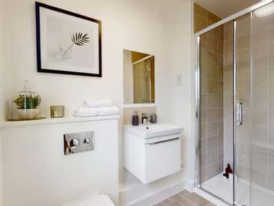 3 bedroom house at The Pioneers - Image 1