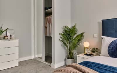 Studio apartment at Apo Kew Bridge - Image 4