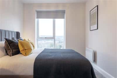 2 bedroom apartment at Casa, Abbey Court - Image 14