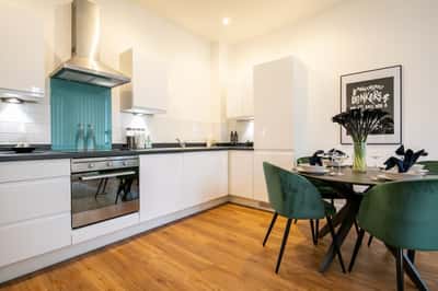 2 bedroom apartment at The Keel - Image 5