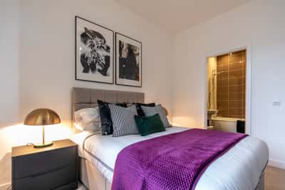2 bedroom apartment at The Keel - Image 11