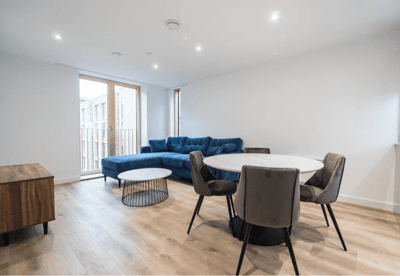 1 bedroom apartment at The Quarters - Image 12