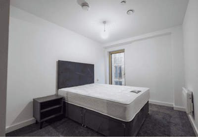 1 bedroom apartment at The Quarters - Image 4