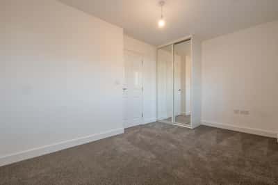 4 bedroom house at Pleasley View - Image 15