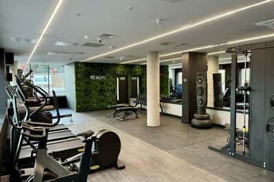 2 bedroom apartment at Anchor's Point - Image 17