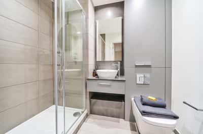 2 bedroom apartment at Anchor's Point - Image 23