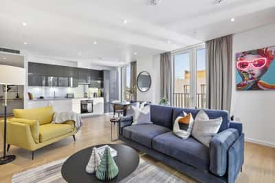 2 bedroom apartment at East Village - Image 27