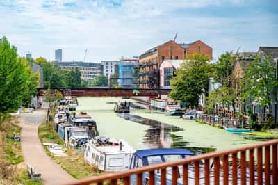 2 bedroom apartment at East Village - Image 7