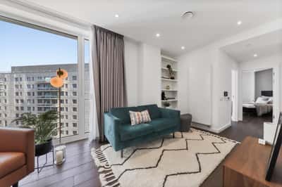 2 bedroom apartment at East Village - Image 17