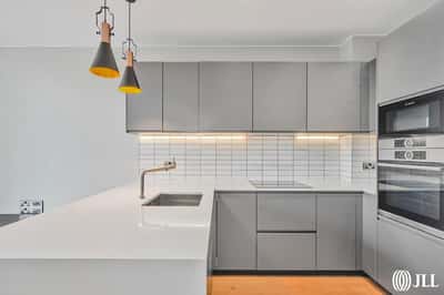 Studio apartment at Sugar House Island - Image 10