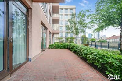 1 bedroom apartment at Sugar House Island - Image 7