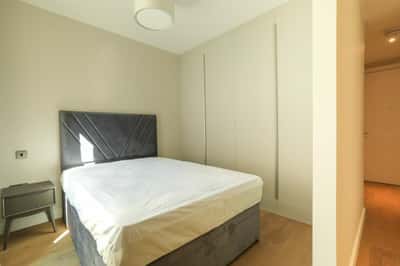 Studio apartment at Sugar House Island - Image 7