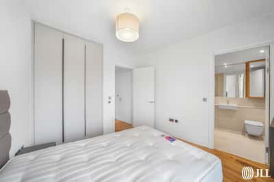 3 bedroom apartment at Sugar House Island - Image 17