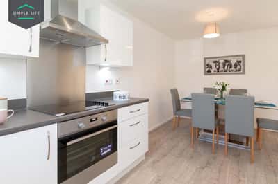 3 bedroom house at Wards Keep - Image 4