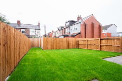 3 bedroom house at Albion Place - Image 9