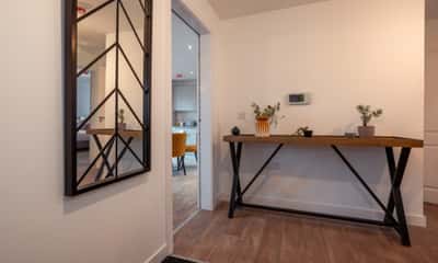 2 bedroom apartment at Bridgewater Village - Image 3