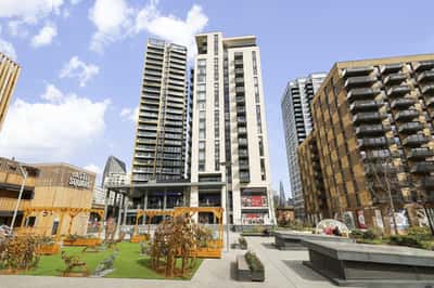 2 bedroom apartment at Elephant Central - Image 14