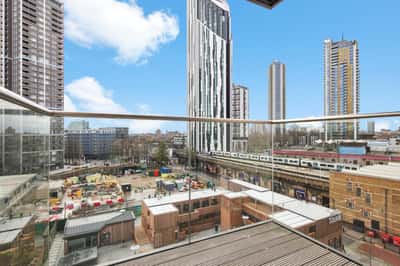 2 bedroom apartment at Elephant Central - Image 26