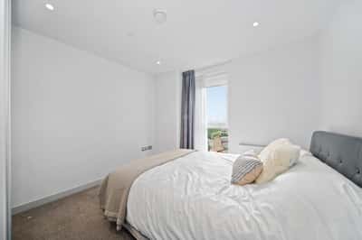 2 bedroom apartment at Elephant Central - Image 9