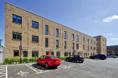 2 bedroom apartment at Springfield Parkside - Image 17