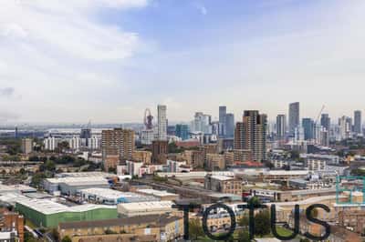 2 bedroom apartment at The Highline - Image 16