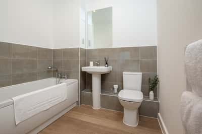 1 bedroom apartment at Walton Court - Image 3