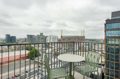 Studio apartment at The Lark - Image 13